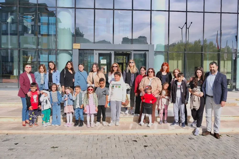 Acıpayam Belediyesi’nden Miniklere “Mustafa” Filmi Etkinliği