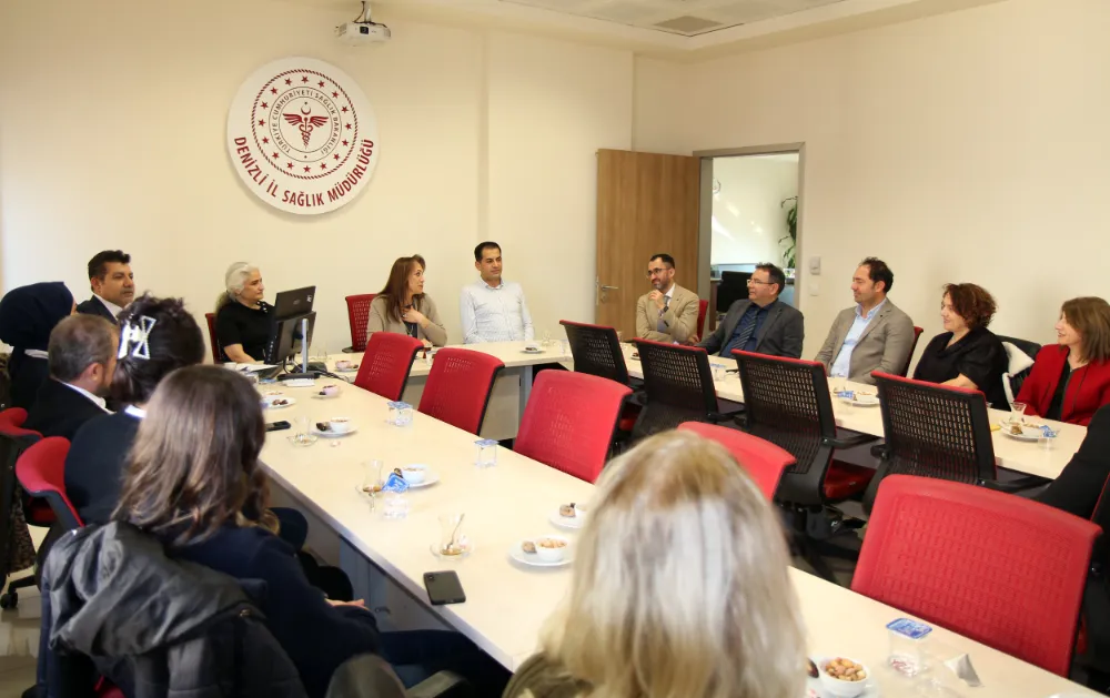 Denizli’de bebek dostu hastanelere teşekkür belgeleri verildi