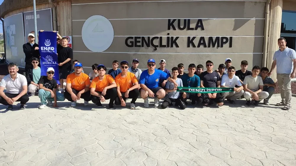 Genç hafızlar Kula