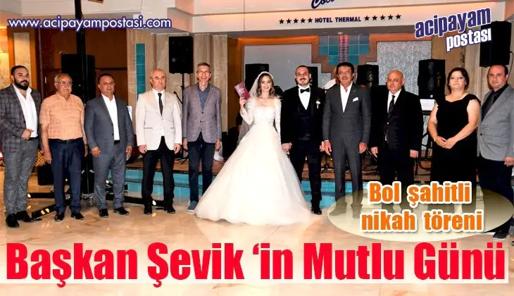 Başkan Şevik oğlunu
                    evlendirdi