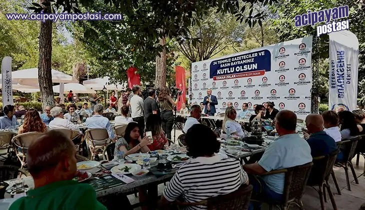 Başkan Zolan basın mensuplarıyla bir
                    araya geldi