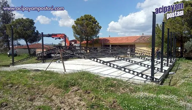 Buldan’da Sosyal Tesis Çalışmaları Devam
                    Ediyor