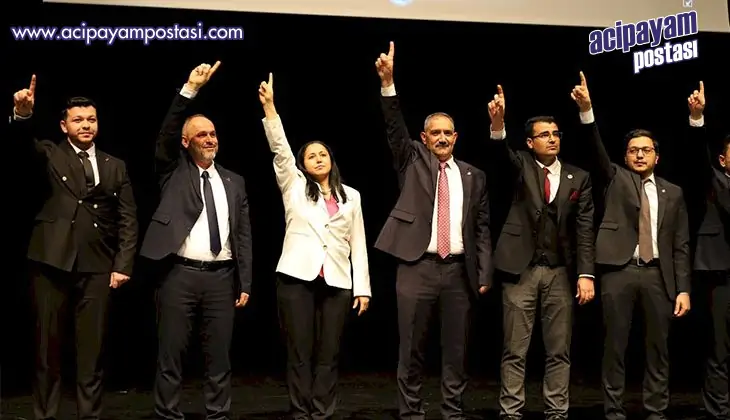 Büyük Birlik adayları görkemli törenle
                    tanıtıldı