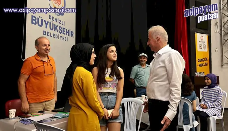 Büyükşehir Belediyesi üniversite
                    adaylarına danışmanlık yapıyor