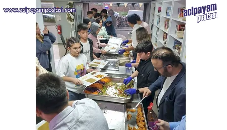 Limit Eğitim Kurumlarında geleneksel
                    iftar yemeği