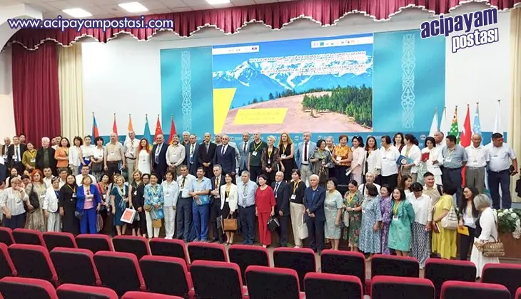 PAÜ Temsilcileri Altay Toplulukları
                    Sempozyumu’na katıldı